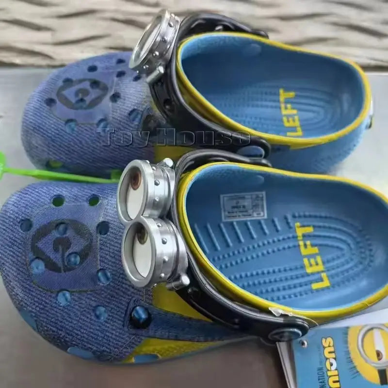 💛 Step into Comfort and Fun with the Minions Hole Sandals!
